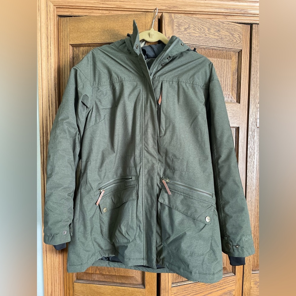 Almost brand new women’s winter jacket